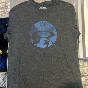 Oakley short sleeve
